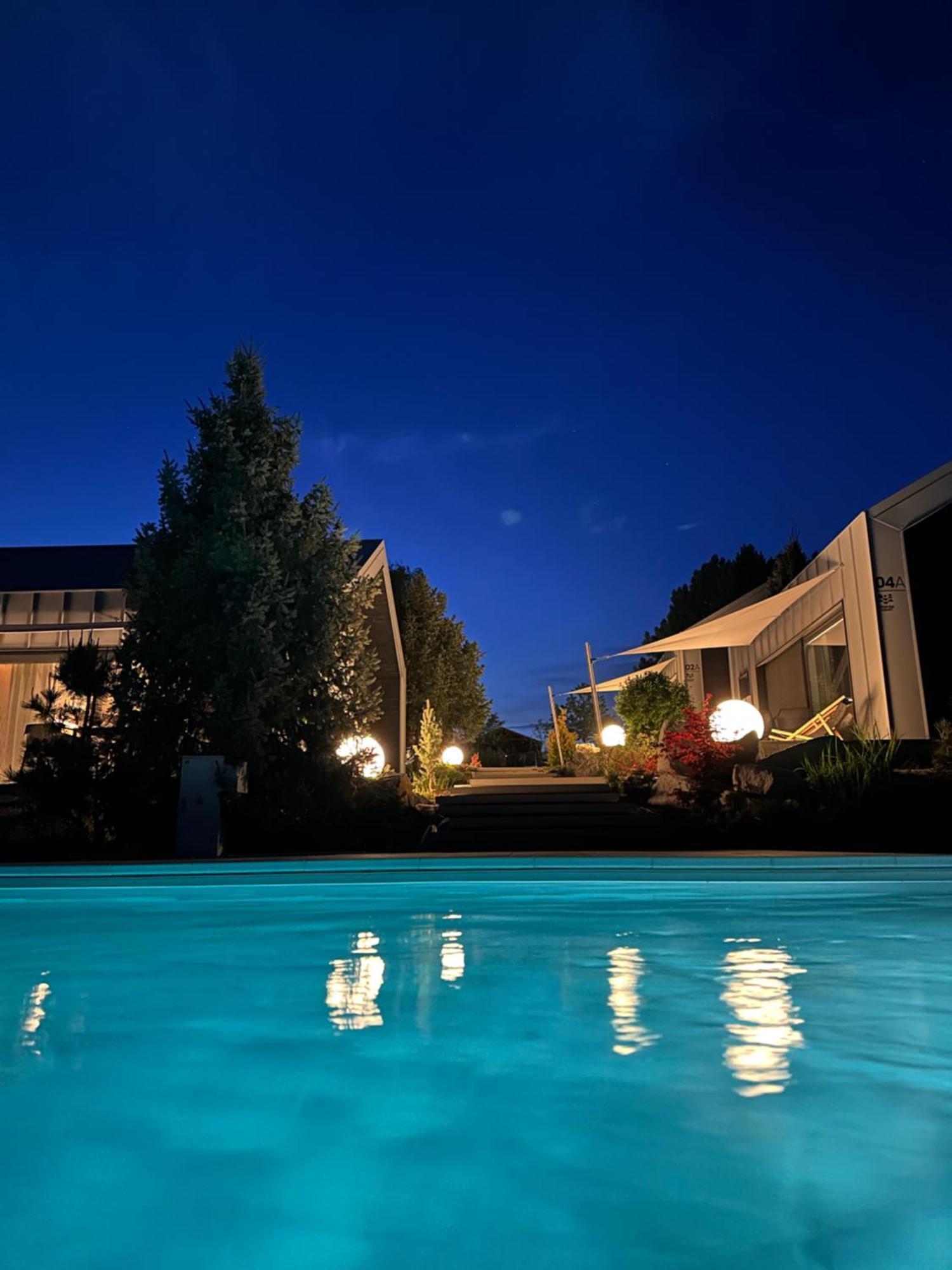Skarpa Resort อุสตรอเนียมอร์สเกีย ภายนอก รูปภาพ
